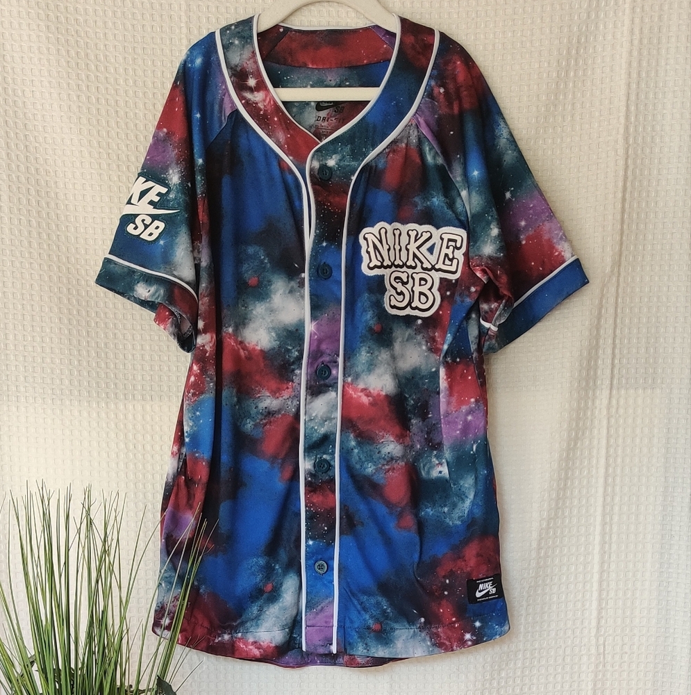 Nike SB Dri-Fit Galaxy, Cosmic Button Up Jersey Shirt Size Medium 10-12